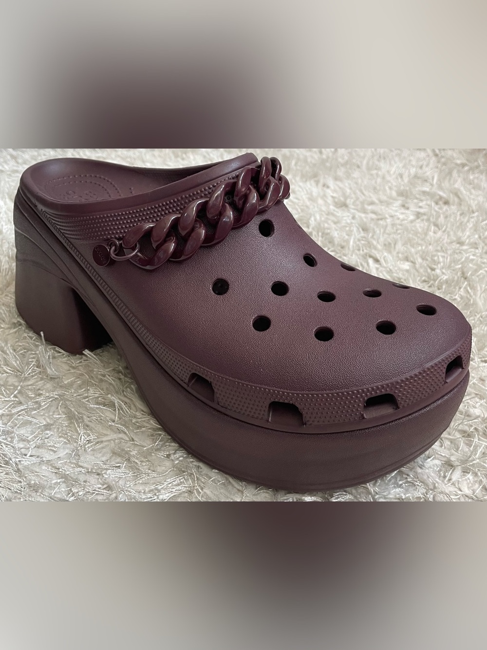 CROCS Siren Chain Platform Clogs Dark Cherry Wine